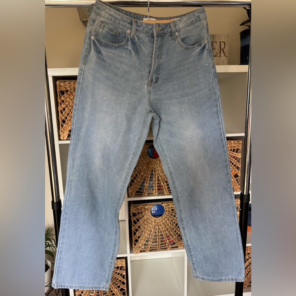 Forever 21 Blue Straight Jeans Classic Style